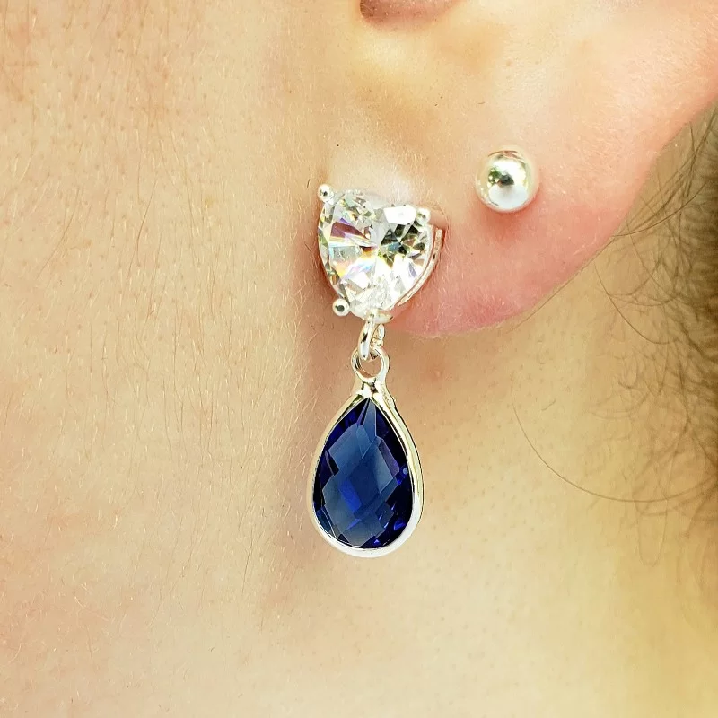 Brinco Pendurado Coração cristal com pingente gota azul Banho Prata